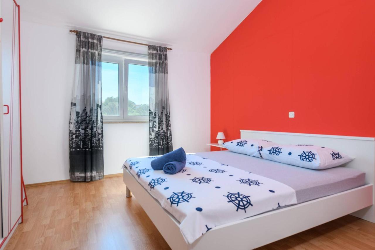 Ana Apartamento Ližnjan Exterior foto