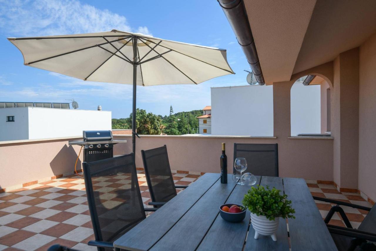 Ana Apartamento Ližnjan Exterior foto
