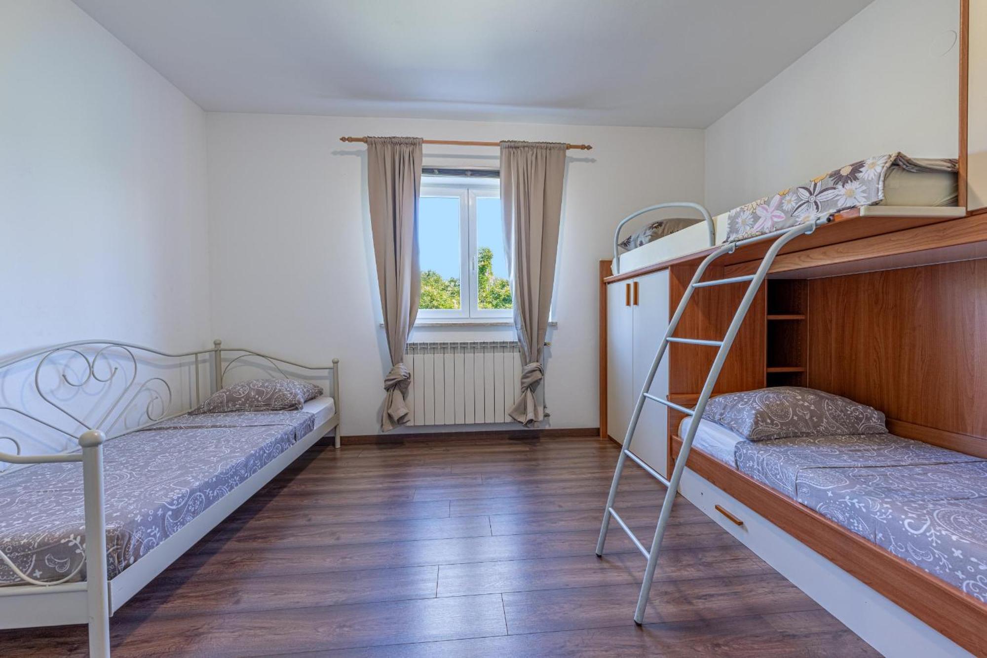 Ana Apartamento Ližnjan Exterior foto